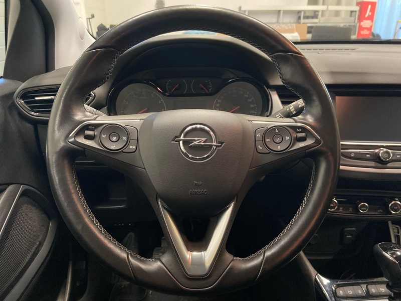 Opel Crossland X vaihtoauto