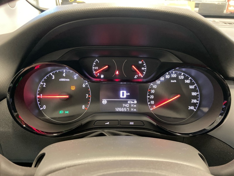 Opel Crossland X vaihtoauto