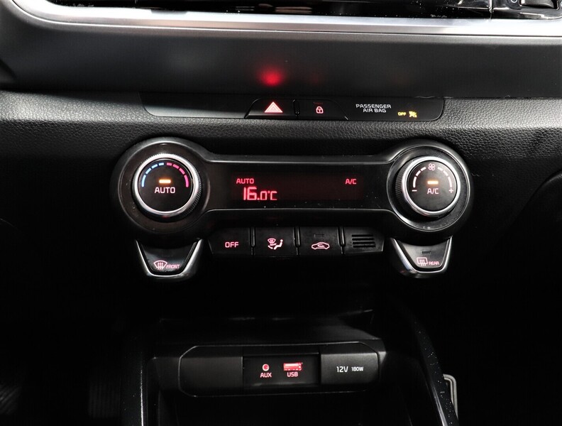 Kia Stonic vaihtoauto