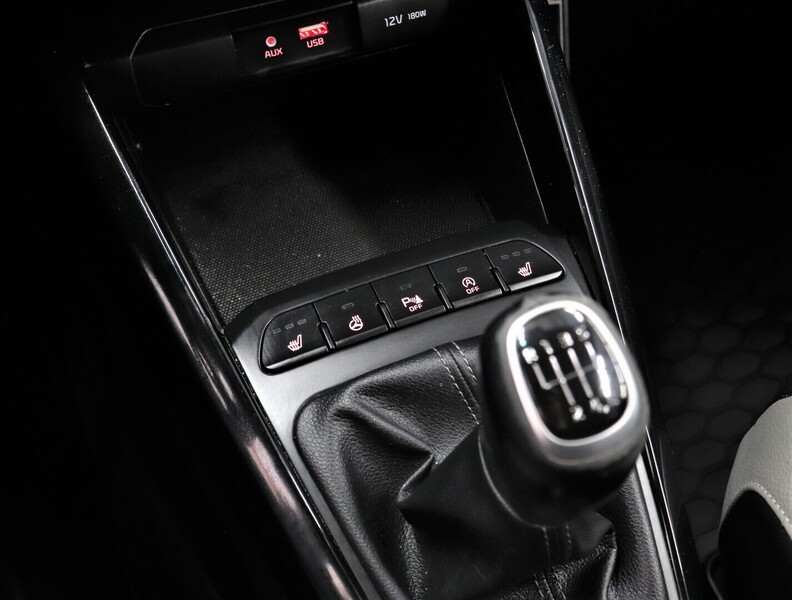 Kia Stonic vaihtoauto