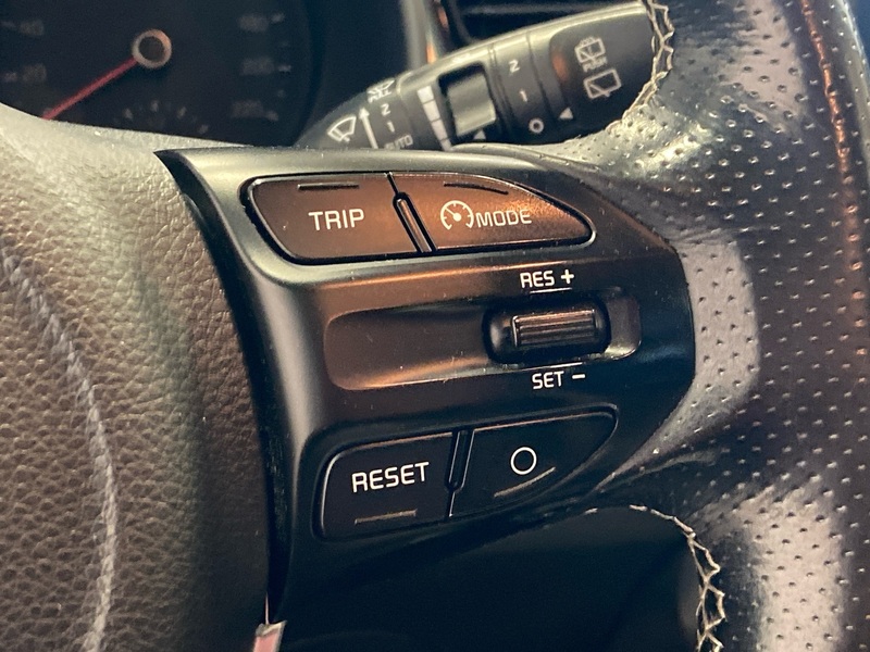 Kia Stonic vaihtoauto