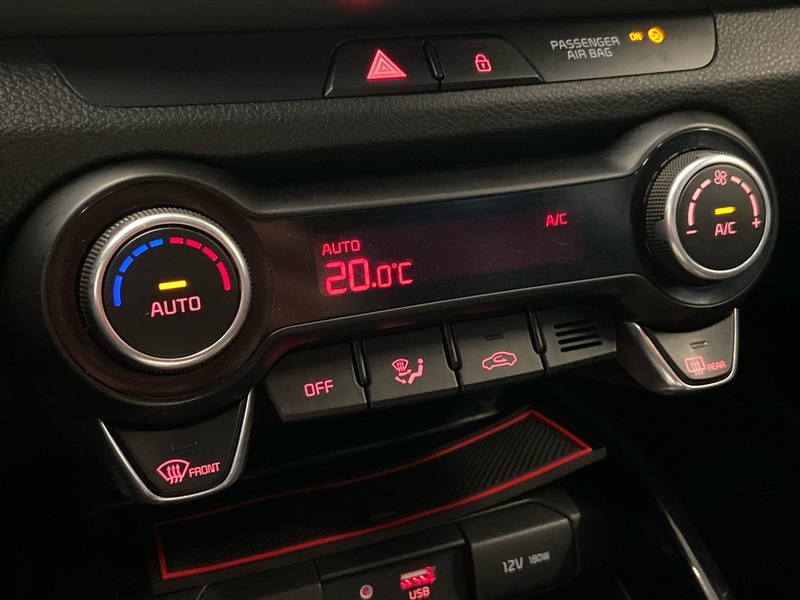 Kia Stonic vaihtoauto