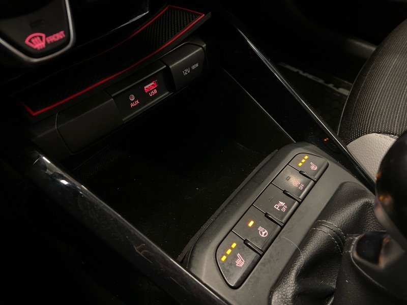 Kia Stonic vaihtoauto