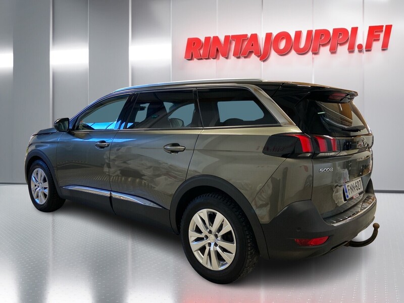 Peugeot 5008 vaihtoauto