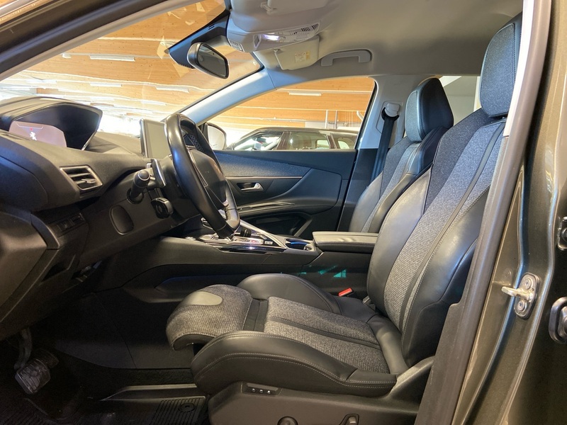 Peugeot 5008 vaihtoauto