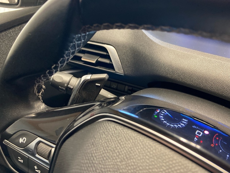 Peugeot 5008 vaihtoauto