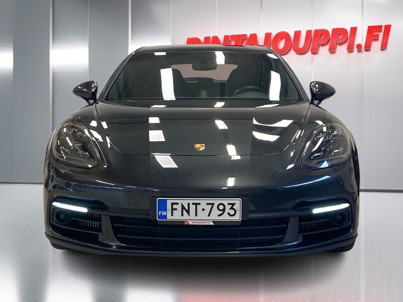 Porsche Panamera vaihtoauto