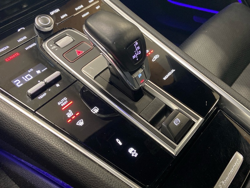 Porsche Panamera vaihtoauto