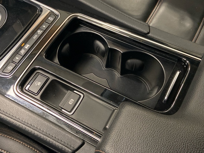 Jaguar F-PACE vaihtoauto