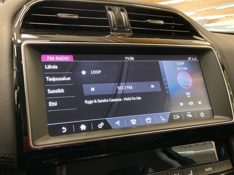 Jaguar F-PACE vaihtoauto