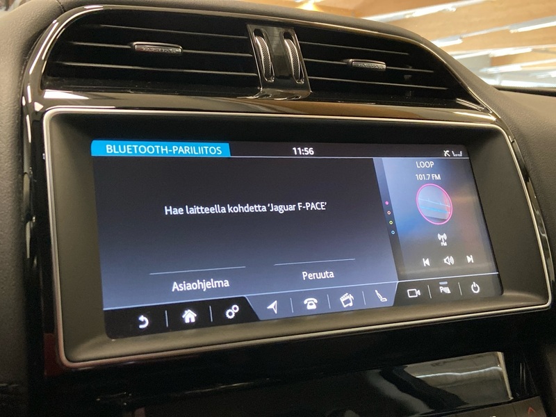 Jaguar F-PACE vaihtoauto