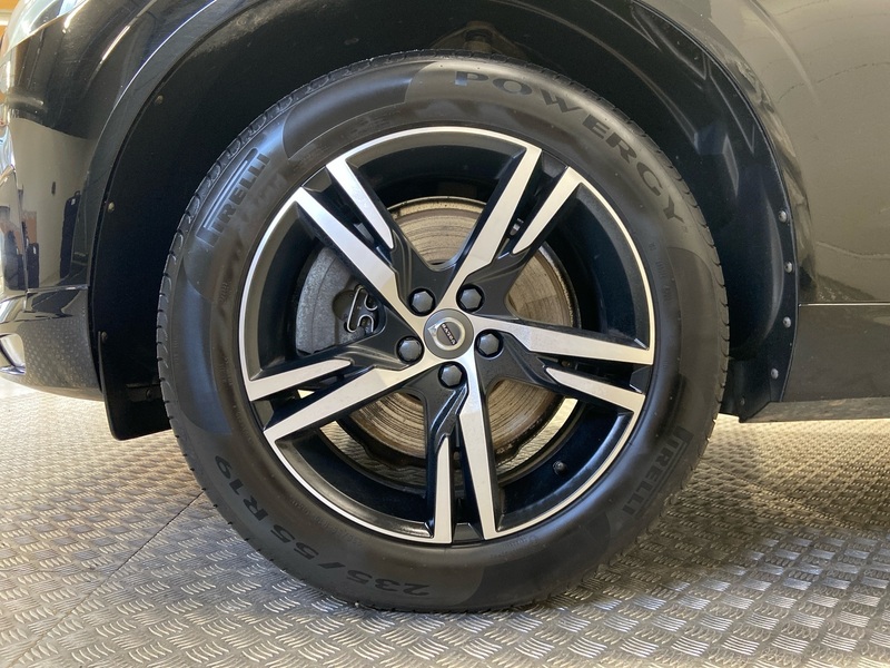 Volvo XC60 vaihtoauto