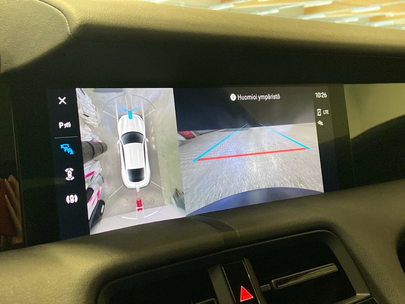 Porsche Taycan vaihtoauto