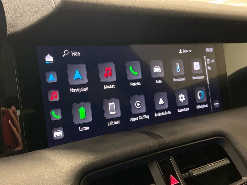 Porsche Taycan vaihtoauto