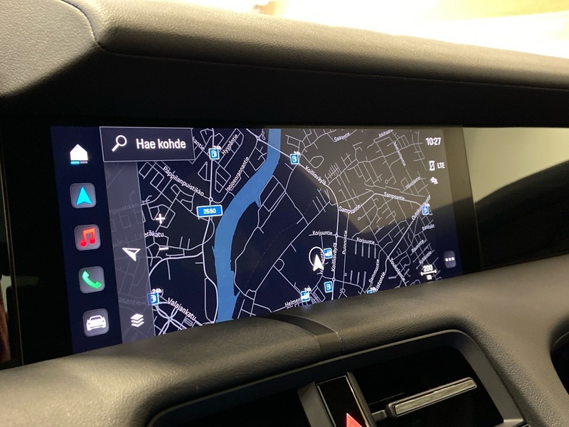 Porsche Taycan vaihtoauto
