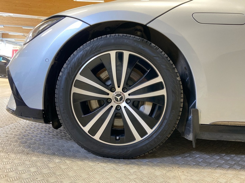 Mercedes-Benz EQE vaihtoauto