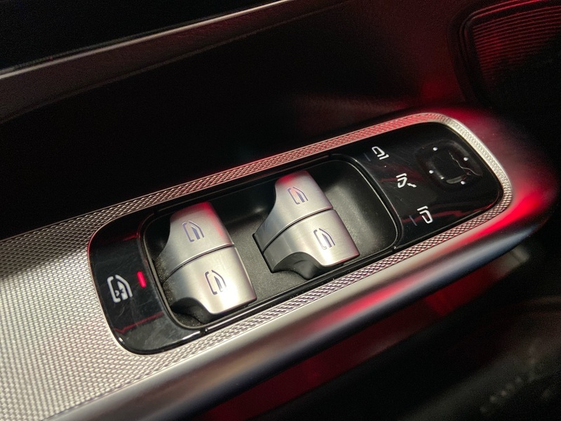 Mercedes-Benz EQE vaihtoauto