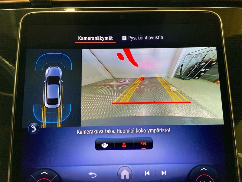 Mercedes-Benz EQE vaihtoauto