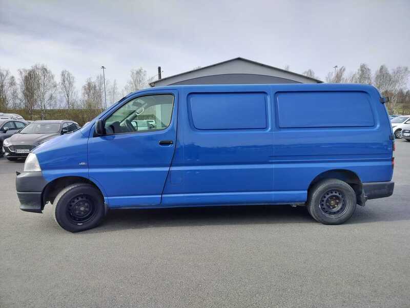 Toyota Hiace vaihtoauto