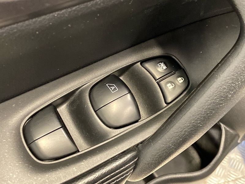 Nissan X-Trail vaihtoauto