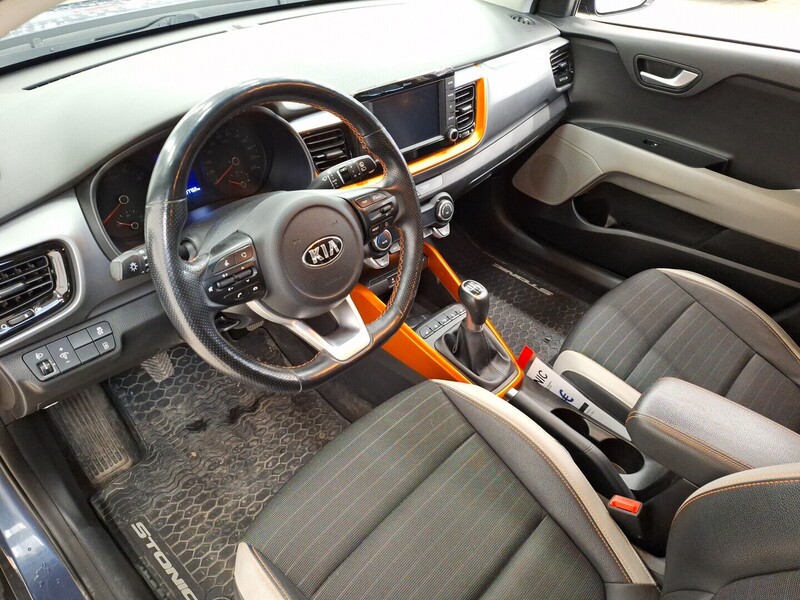 Kia Stonic vaihtoauto