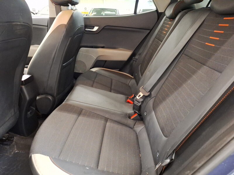 Kia Stonic vaihtoauto