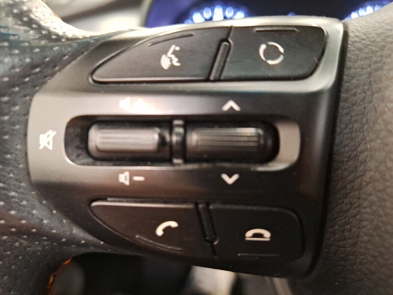 Kia Stonic vaihtoauto