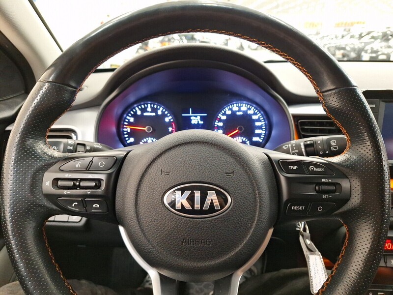 Kia Stonic vaihtoauto