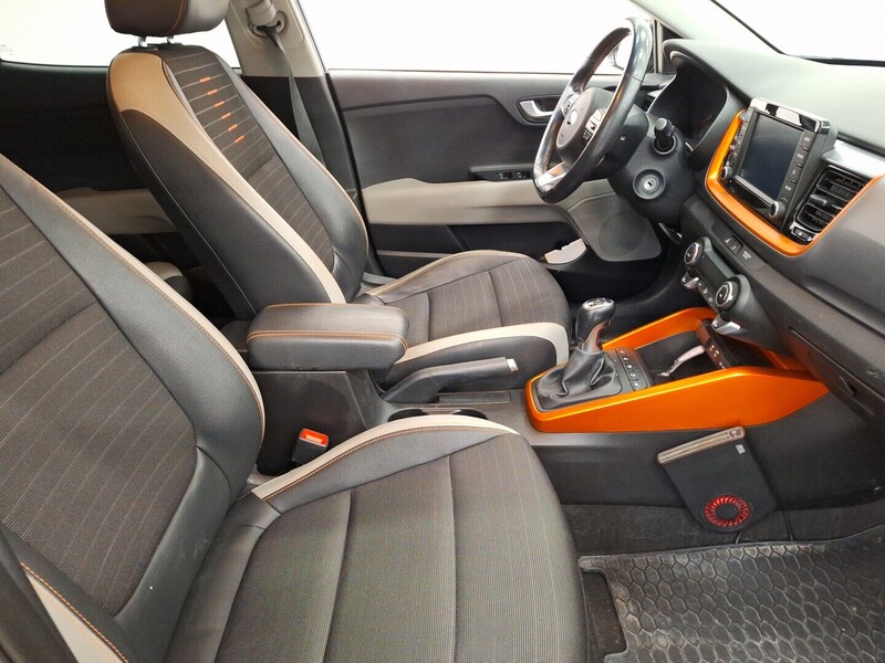 Kia Stonic vaihtoauto