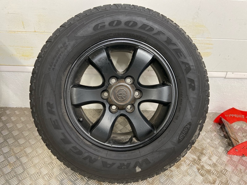 Toyota Land Cruiser vaihtoauto