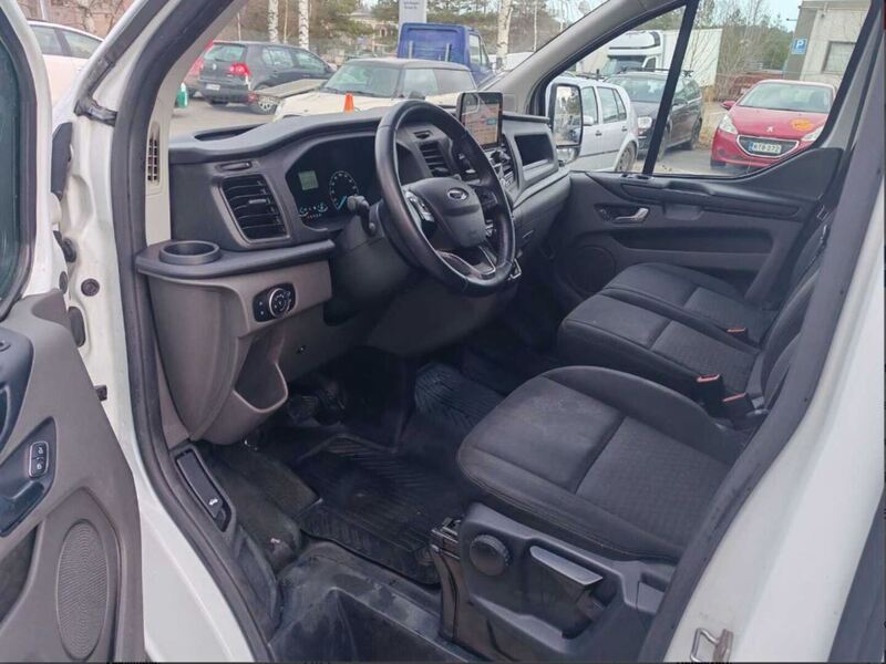 Ford Transit Custom vaihtoauto