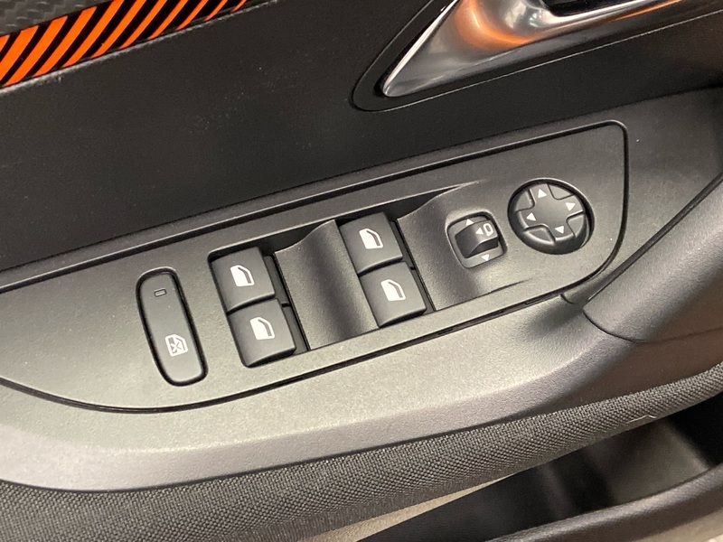 Peugeot 2008 vaihtoauto