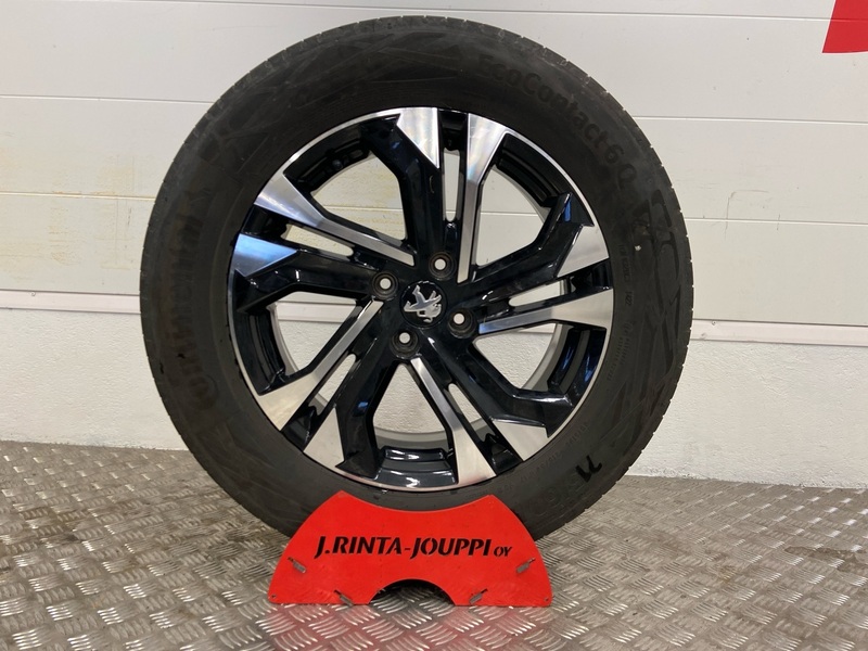 Peugeot e-2008 vaihtoauto