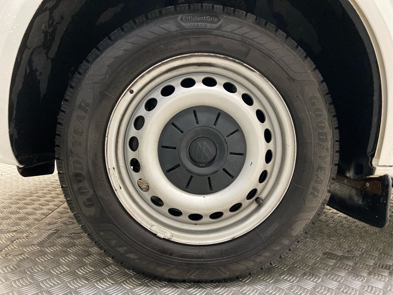 Volkswagen Transporter vaihtoauto