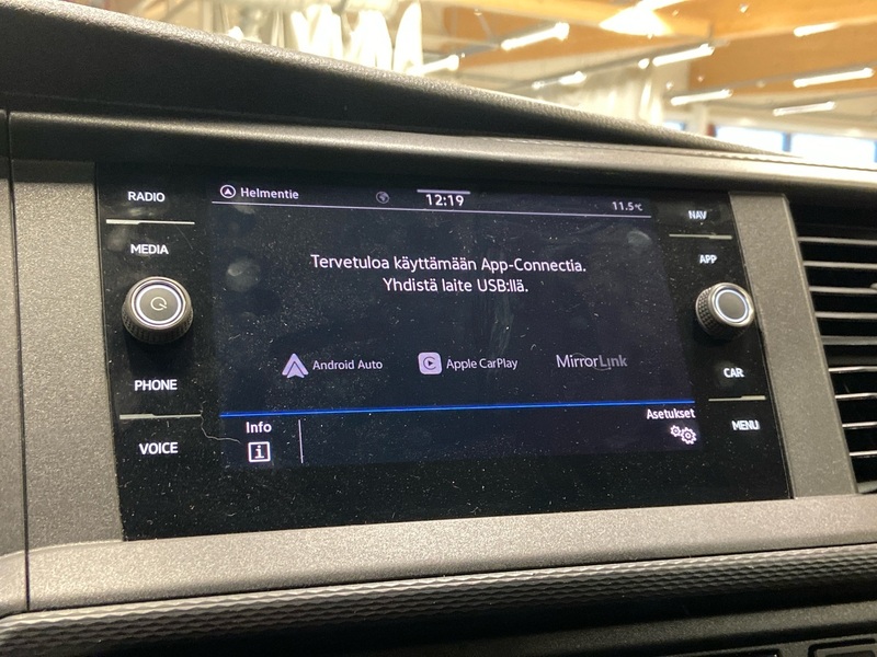 Volkswagen Transporter vaihtoauto