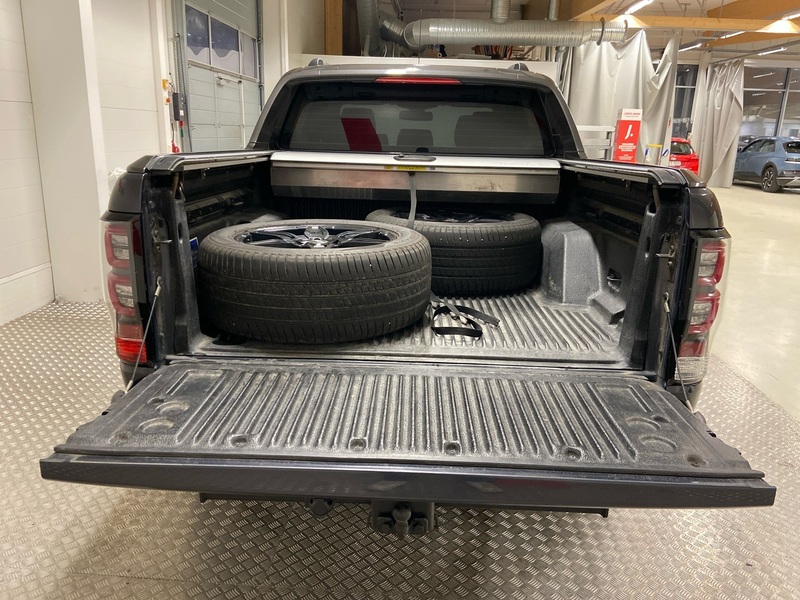 Ford Ranger vaihtoauto