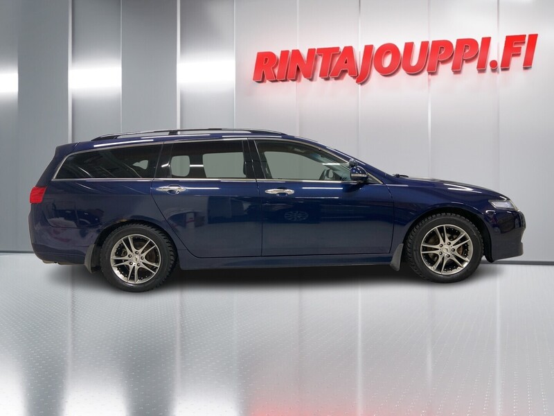 Honda Accord vaihtoauto