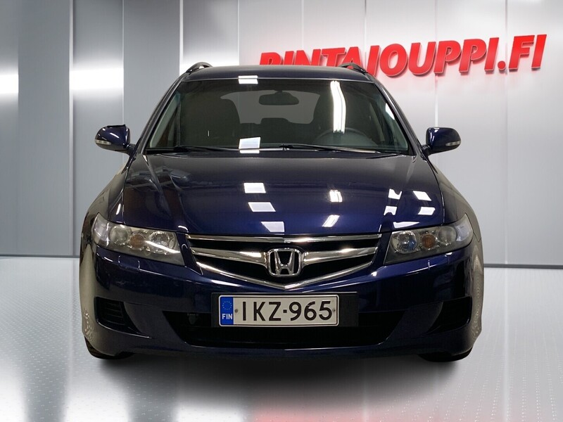 Honda Accord vaihtoauto