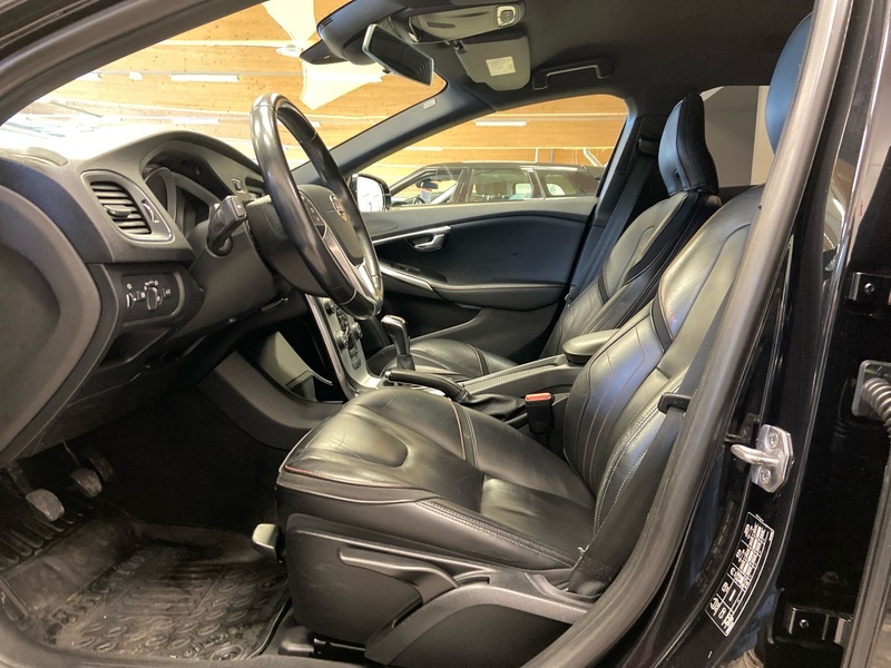 Volvo V40 vaihtoauto