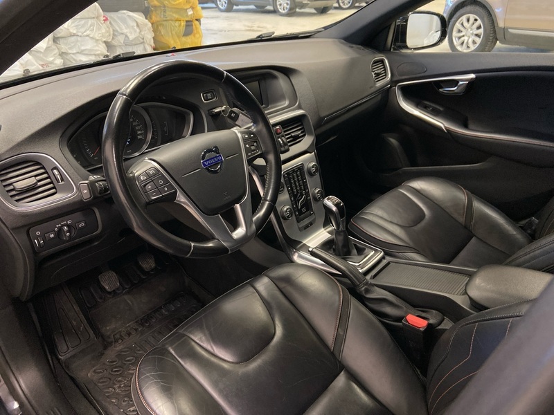 Volvo V40 vaihtoauto