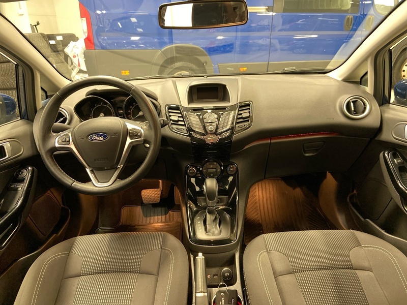 Ford Fiesta vaihtoauto