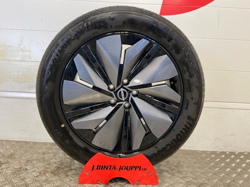 Nissan Ariya vaihtoauto