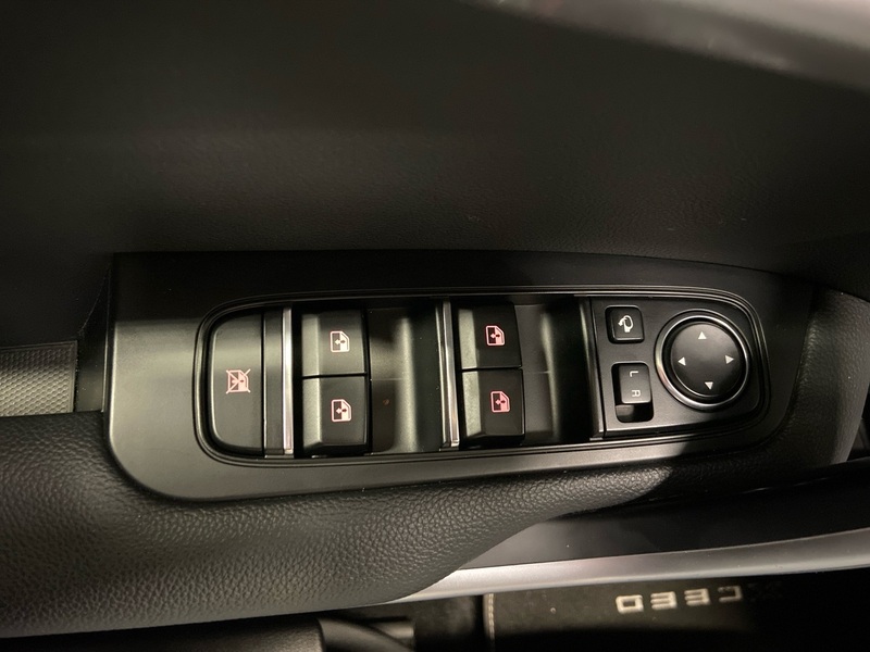 Kia XCeed vaihtoauto