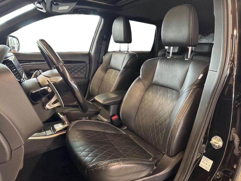 Mitsubishi Outlander PHEV vaihtoauto