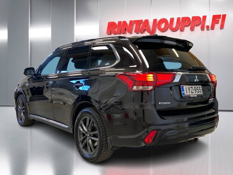 Mitsubishi Outlander PHEV vaihtoauto