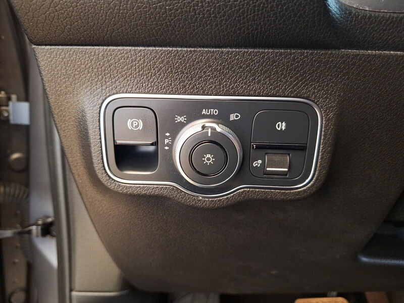 Mercedes-Benz GLB vaihtoauto