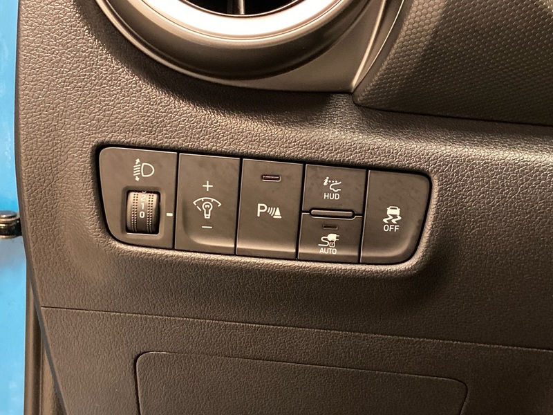 Hyundai Kona vaihtoauto