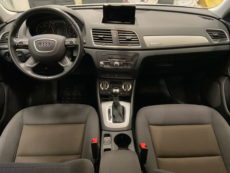 Audi Q3 vaihtoauto