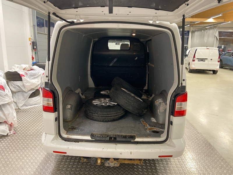 Volkswagen Transporter vaihtoauto