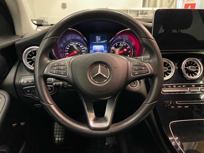 Mercedes-Benz GLC vaihtoauto